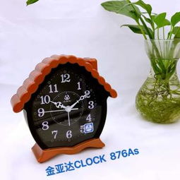 時(shí)光中的小屋 仿古學(xué)生鬧鐘的溫情記憶